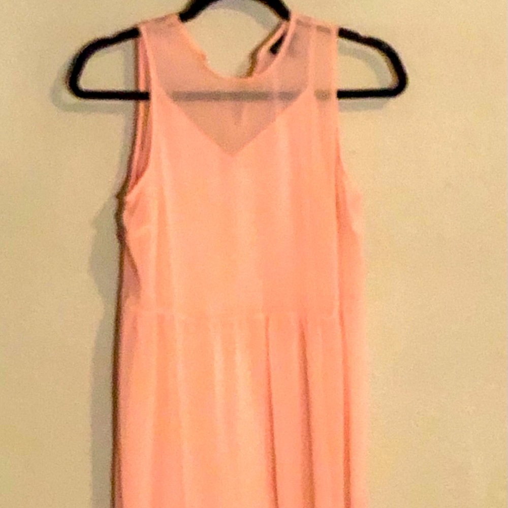 Ankle length light pink sleeveless dress